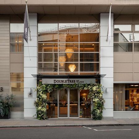 Doubletree By Hilton London Victoria Hotel Exterior photo